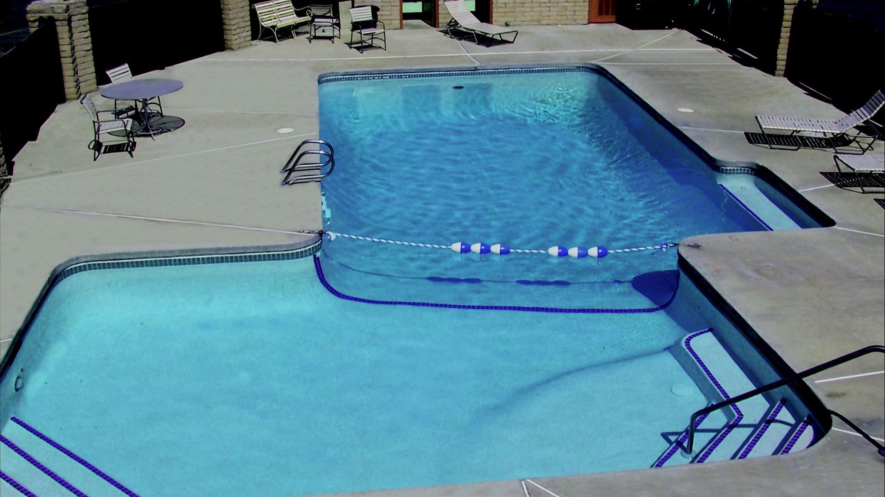 Photo of Outdoor in Salmon