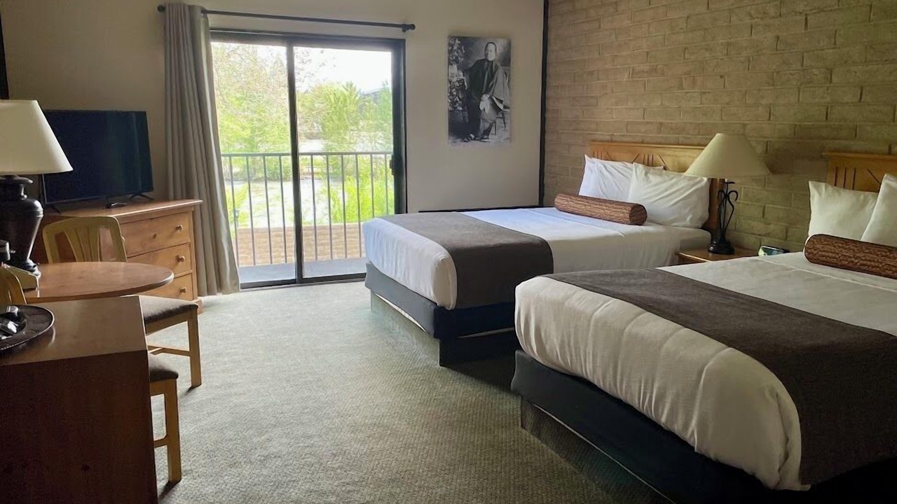 Photo of Bedroom in Salmon