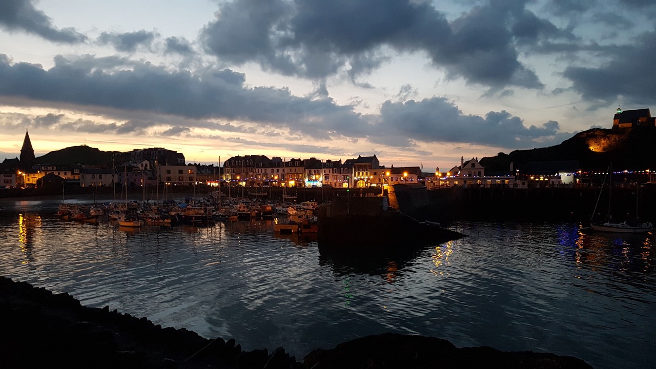 Photo of Others in Hele