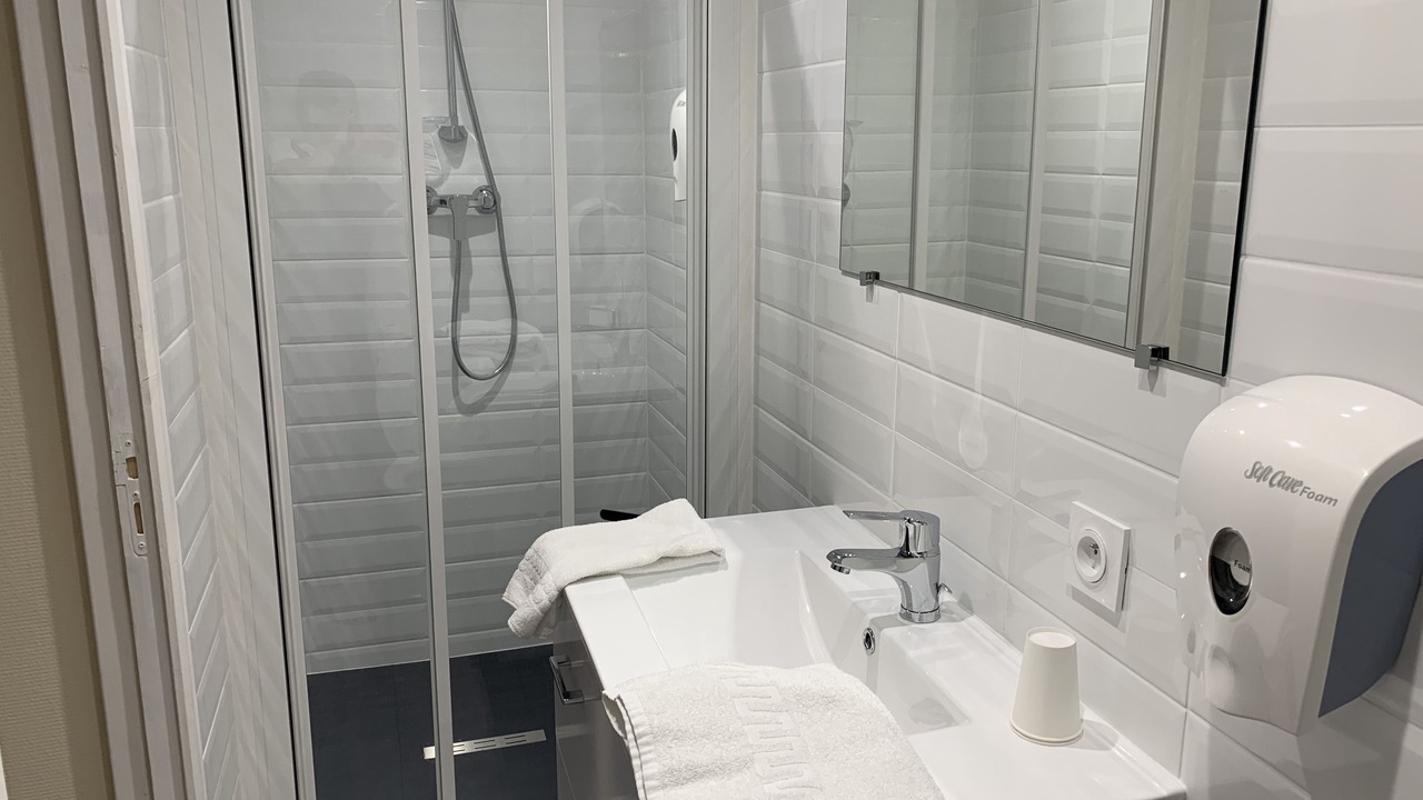 Photo of Bathroom in Romorantin-Lanthenay