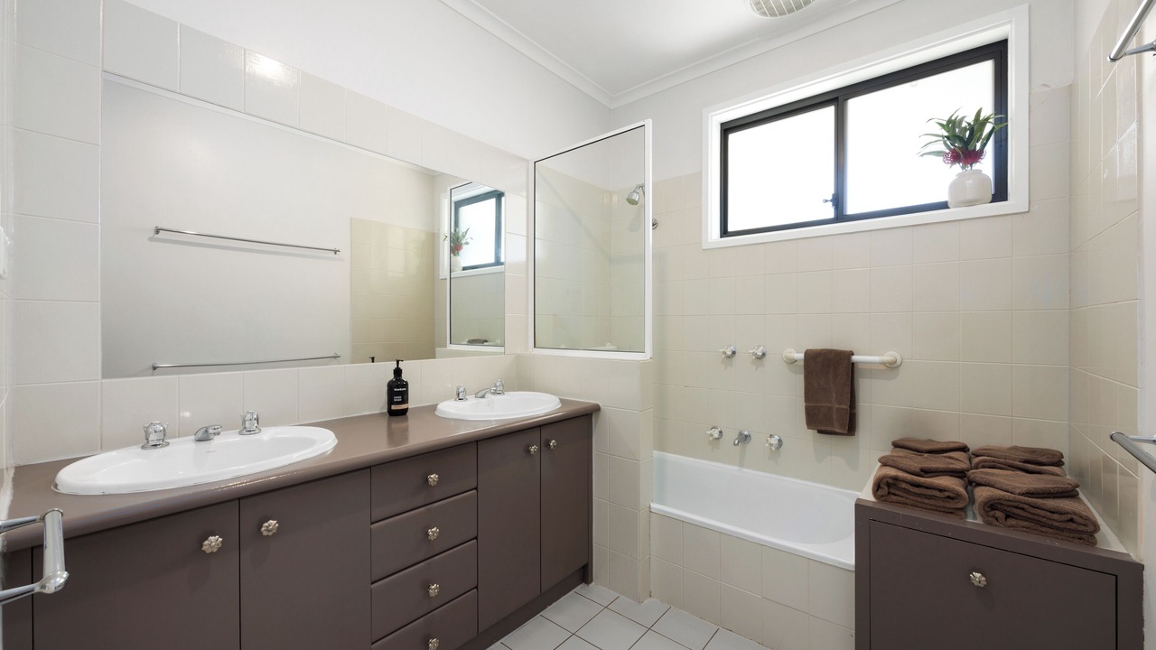 Photo of Bathroom in Maffra