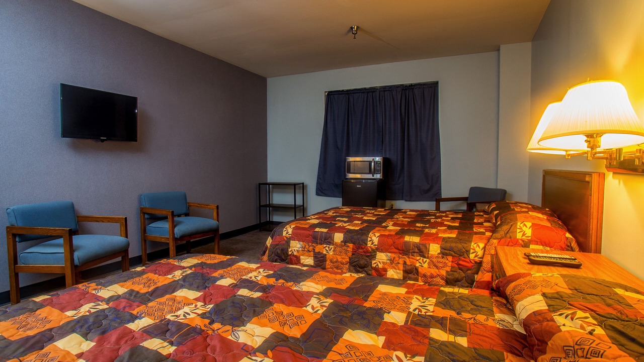 Photo of Bedroom in Moundsville