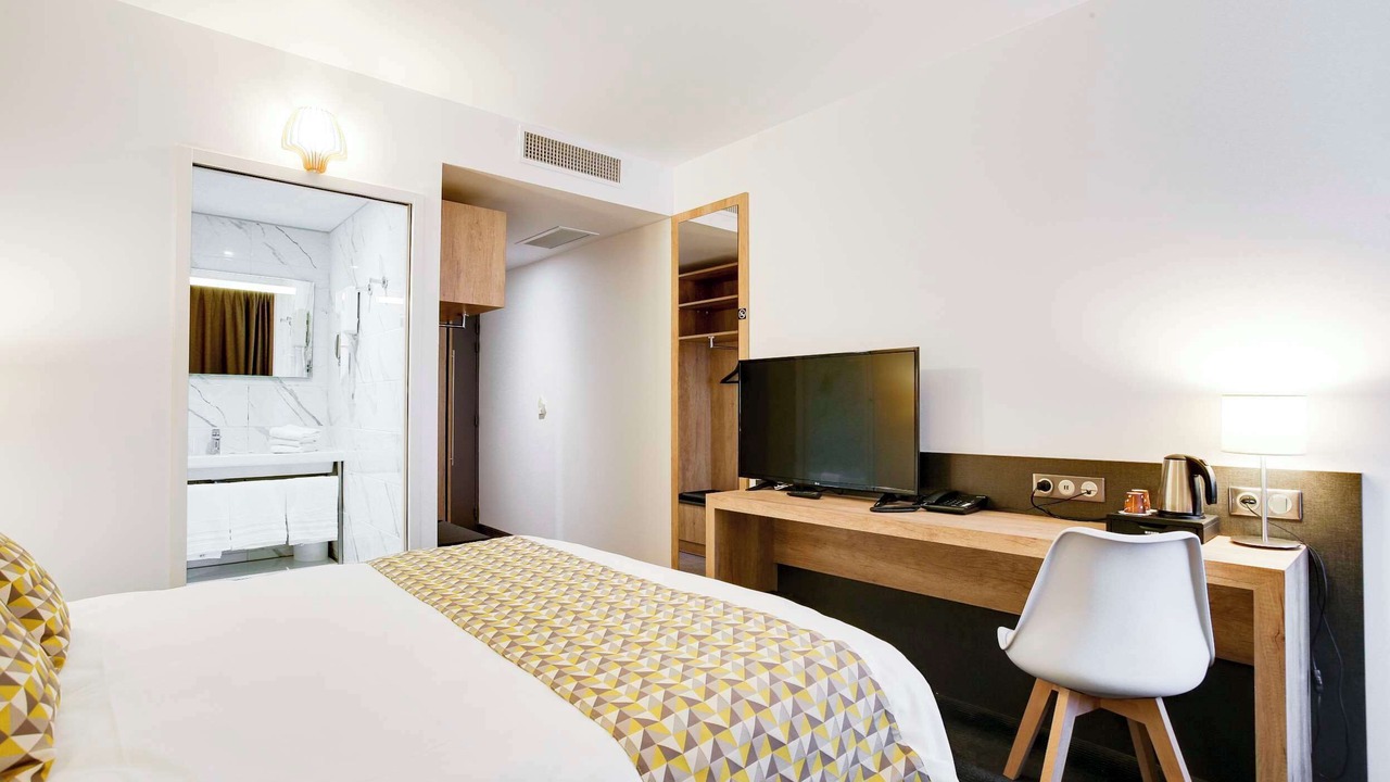 Photo of Bedroom in Loches