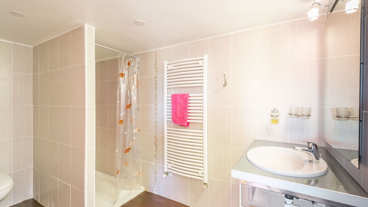 Photo of Bathroom in Vaire