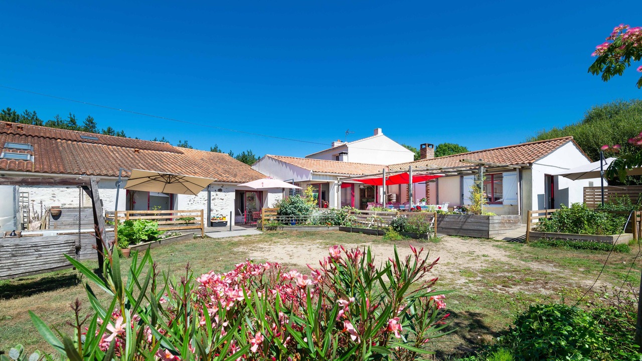 Photo of Outdoor in Vaire