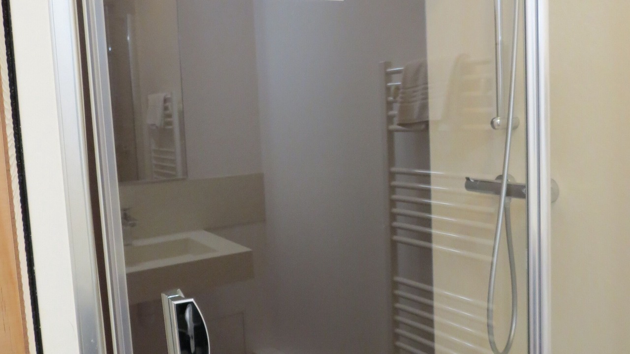 Photo of Bathroom in Saint-Avertin