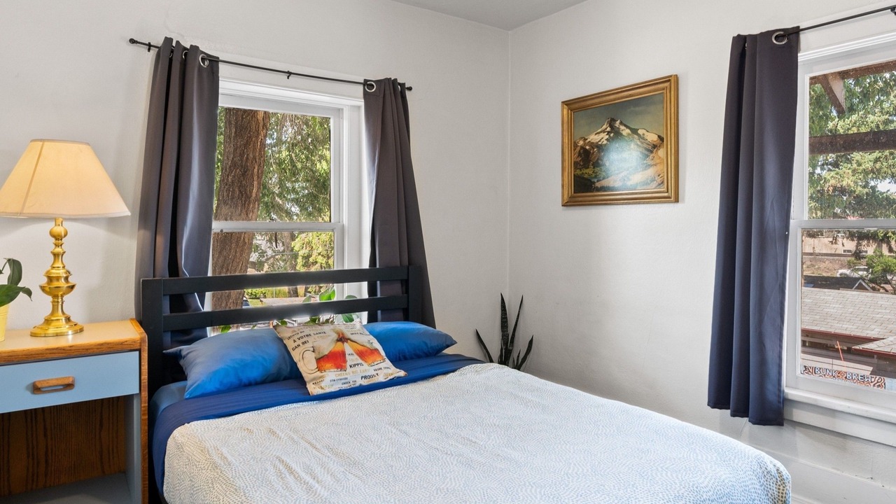 Photo of Bedroom in Bend