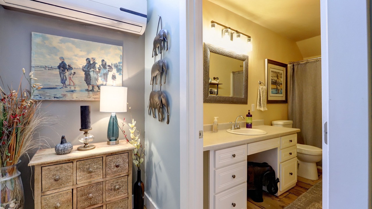 Photo of Bathroom in Nevada City