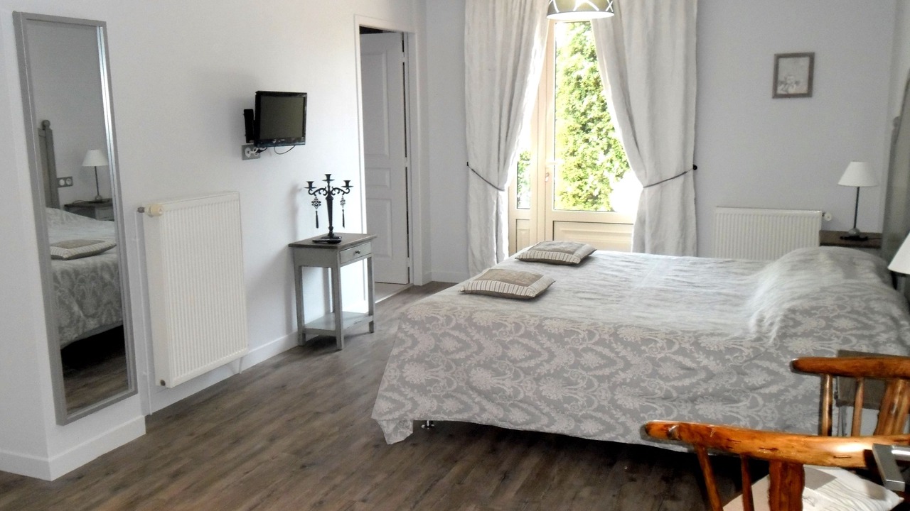 Photo of Bedroom in Cublac