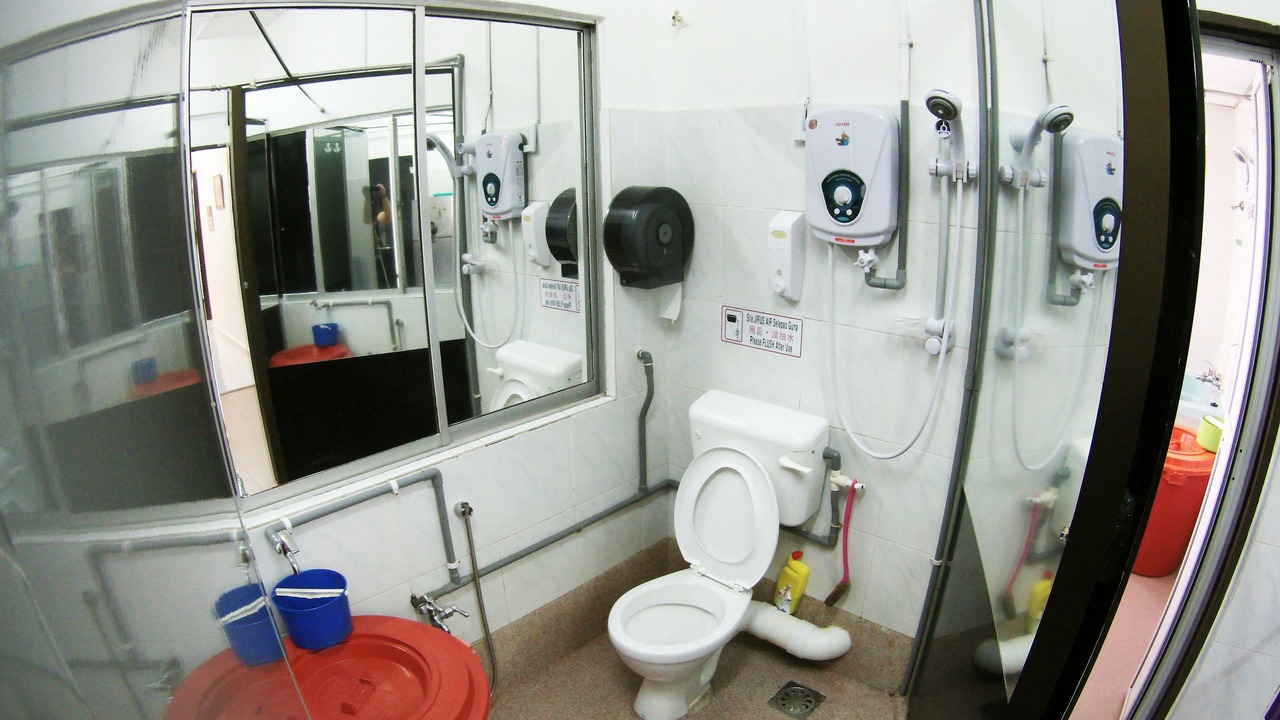 Photo of Bathroom in Taman Kota Laksamana