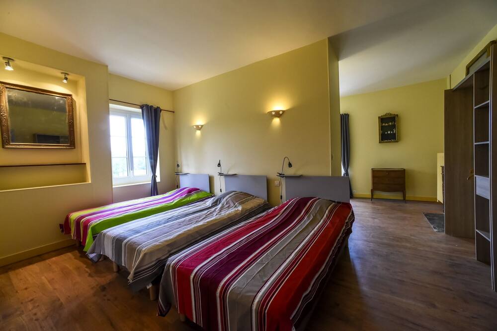 Photo of Bedroom in Ligny-le-Ribault