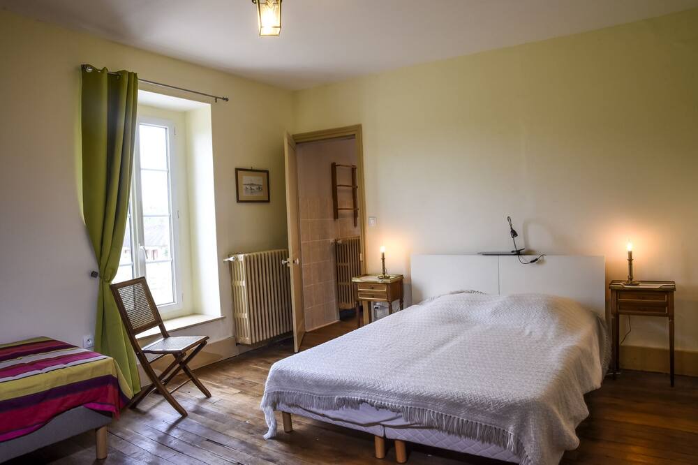 Photo of Bedroom in Ligny-le-Ribault