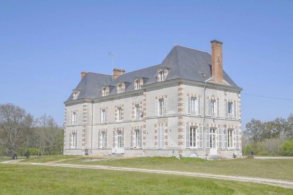 Photo of Outdoor in Ligny-le-Ribault