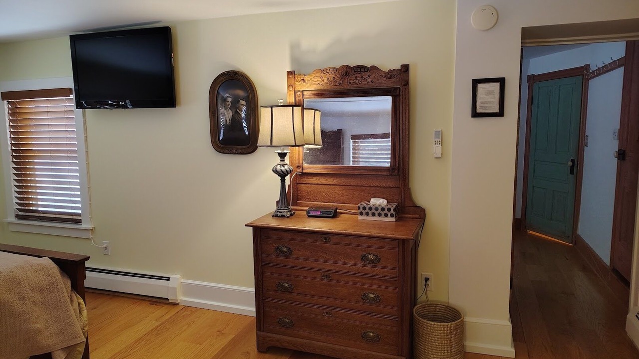 Photo of Bathroom in Reinholds