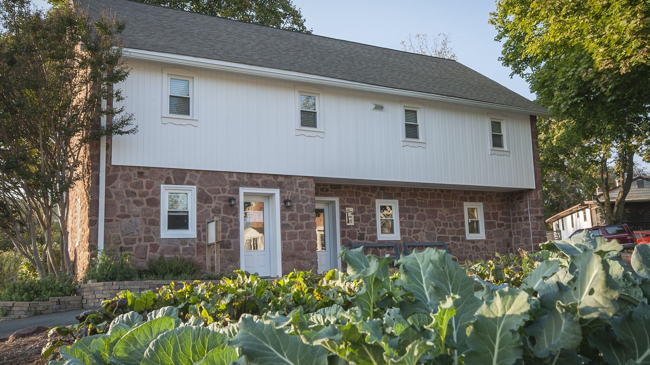 Photo of Outdoor in Reinholds