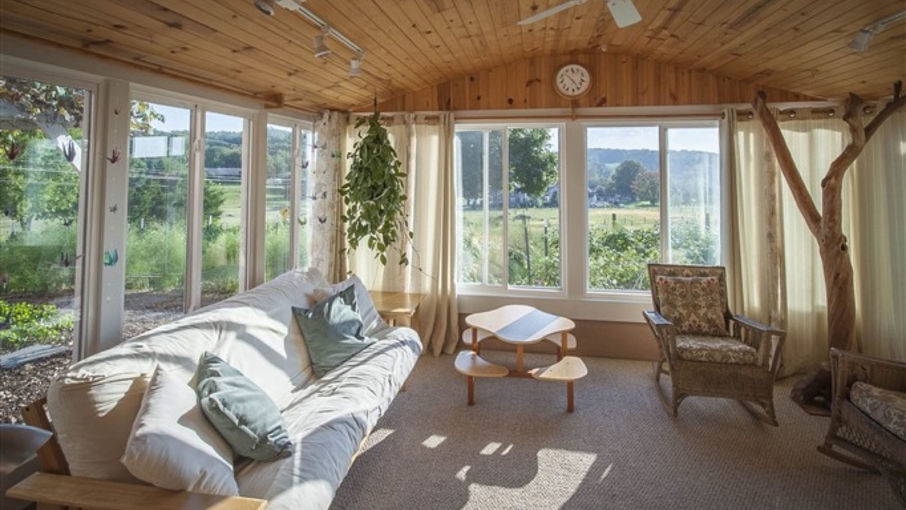 Photo of Livingroom in Reinholds