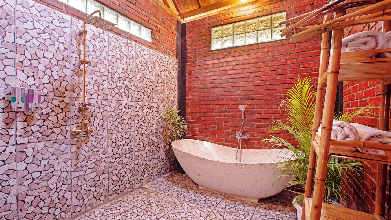 Photo of Bathroom in Bangunjiwo