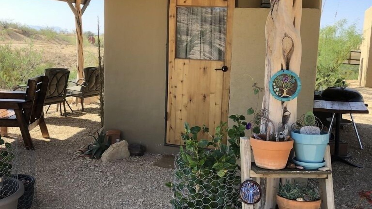 Photo of Patio Balcony in Study Butte-Terlingua