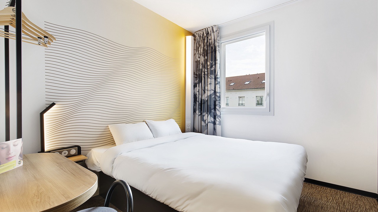 Photo of Bedroom in Lyon City Centre