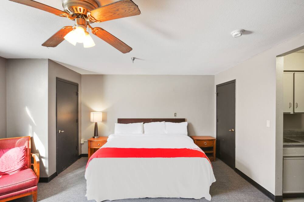 Photo of Bedroom in Edmond