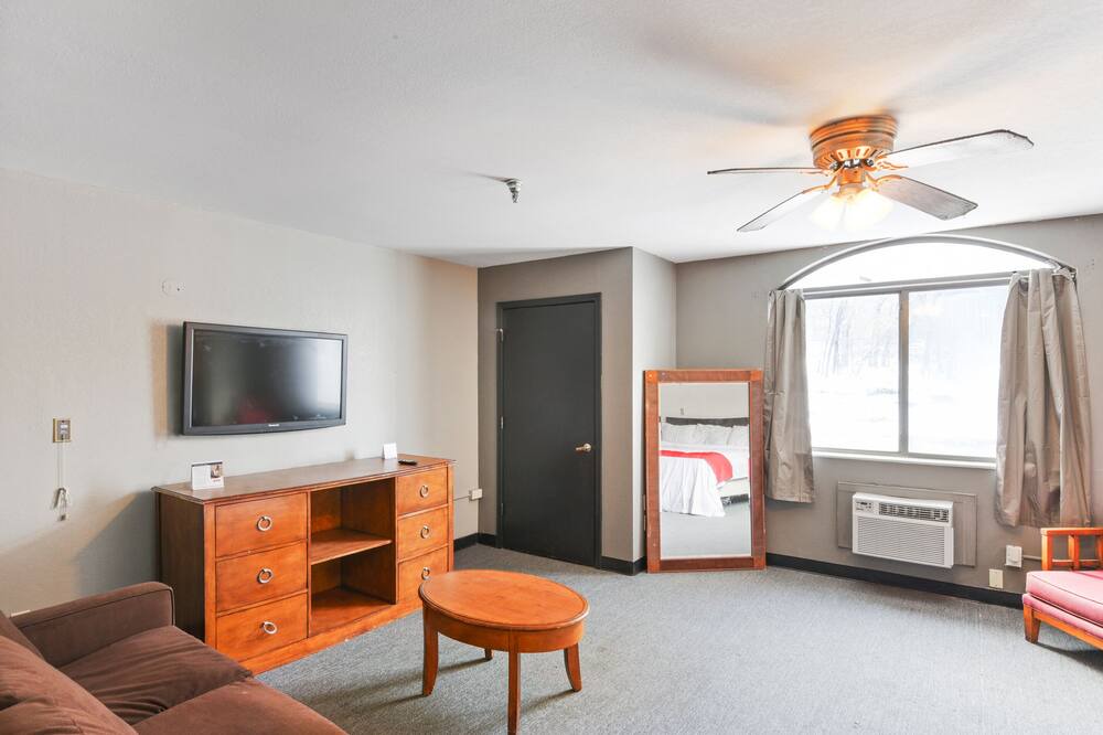 Photo of Bedroom in Edmond