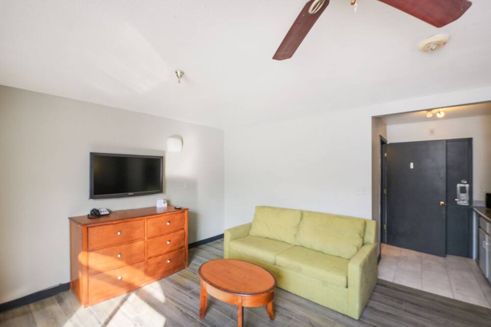Photo of Bedroom in Edmond