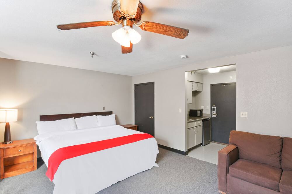 Photo of Bedroom in Edmond
