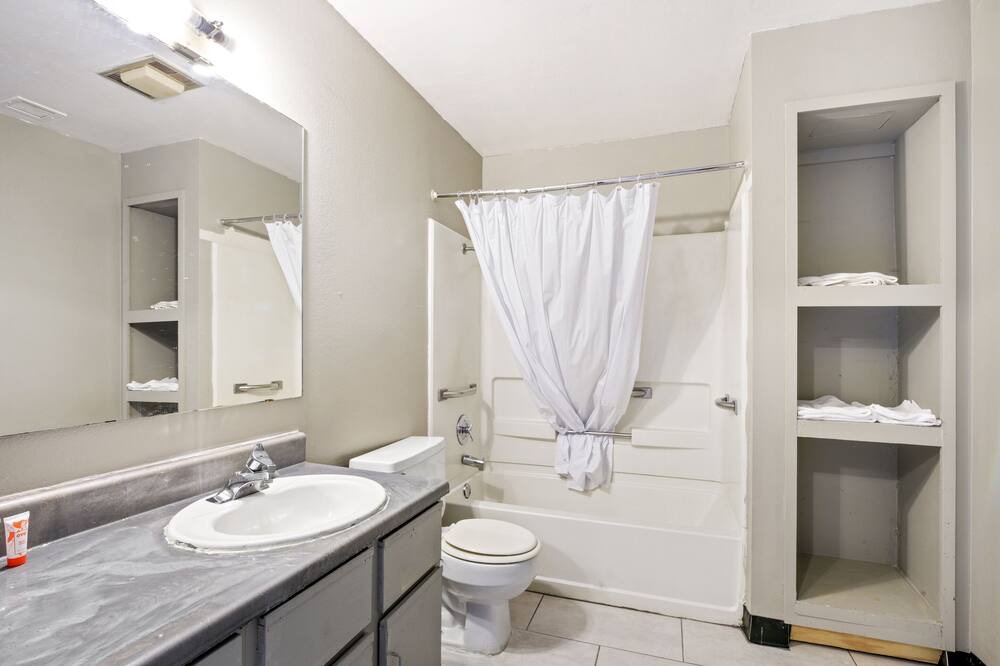 Photo of Bathroom in Edmond