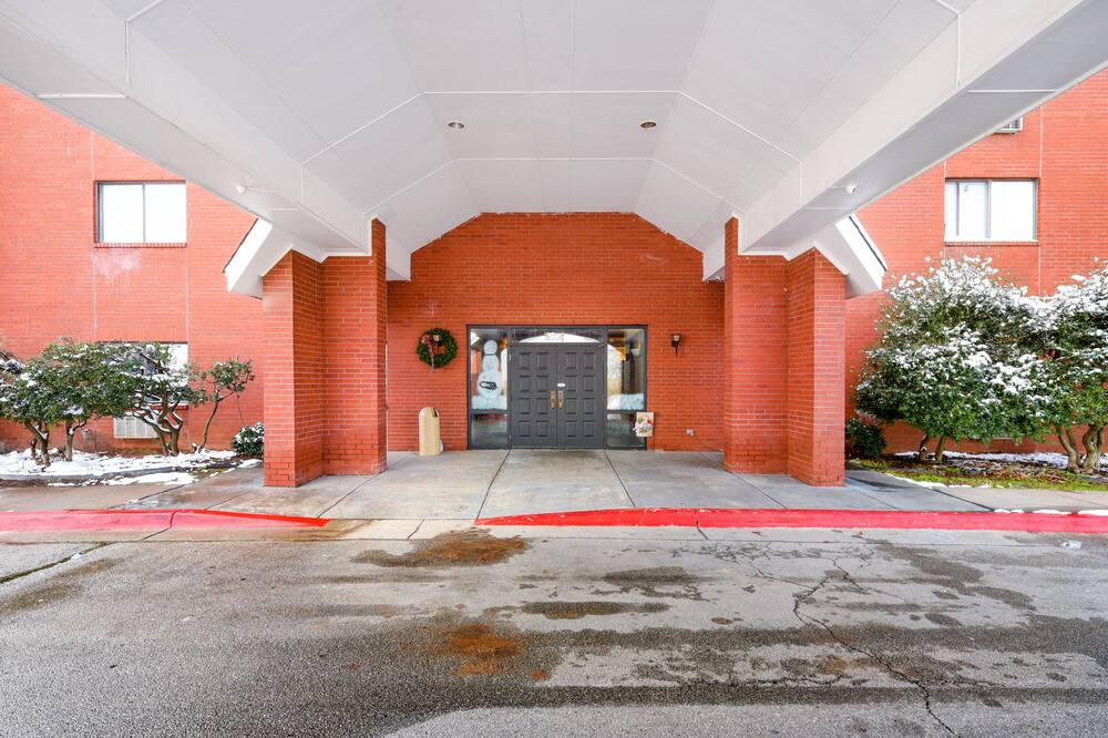 Photo of Outdoor in Edmond