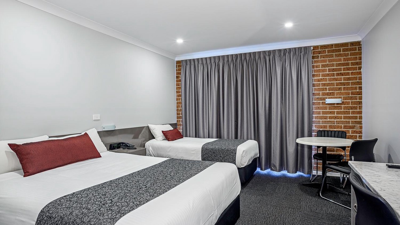 Photo of Others in Marrangaroo