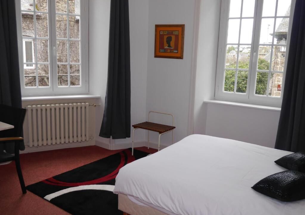 Photo of Others in Quintin