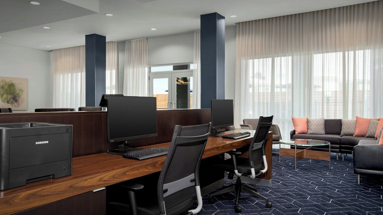 Photo of Others in Town Center