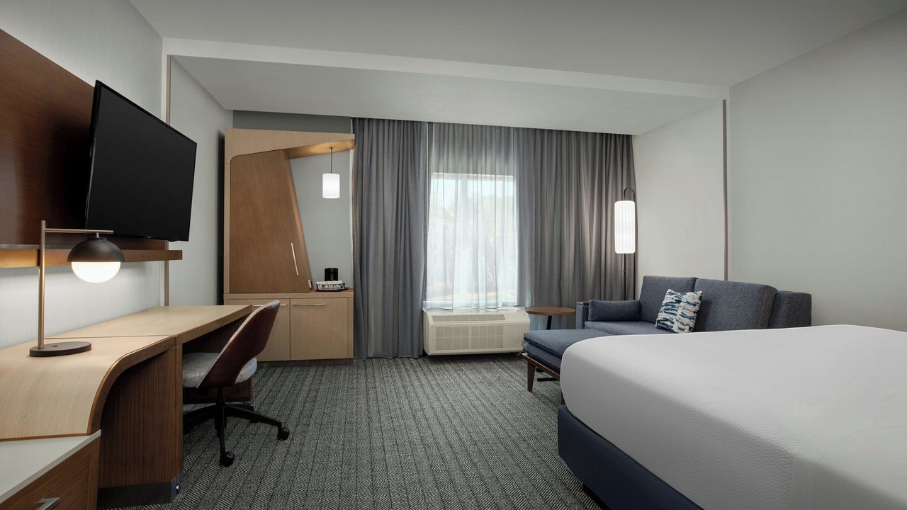 Photo of Others in Town Center