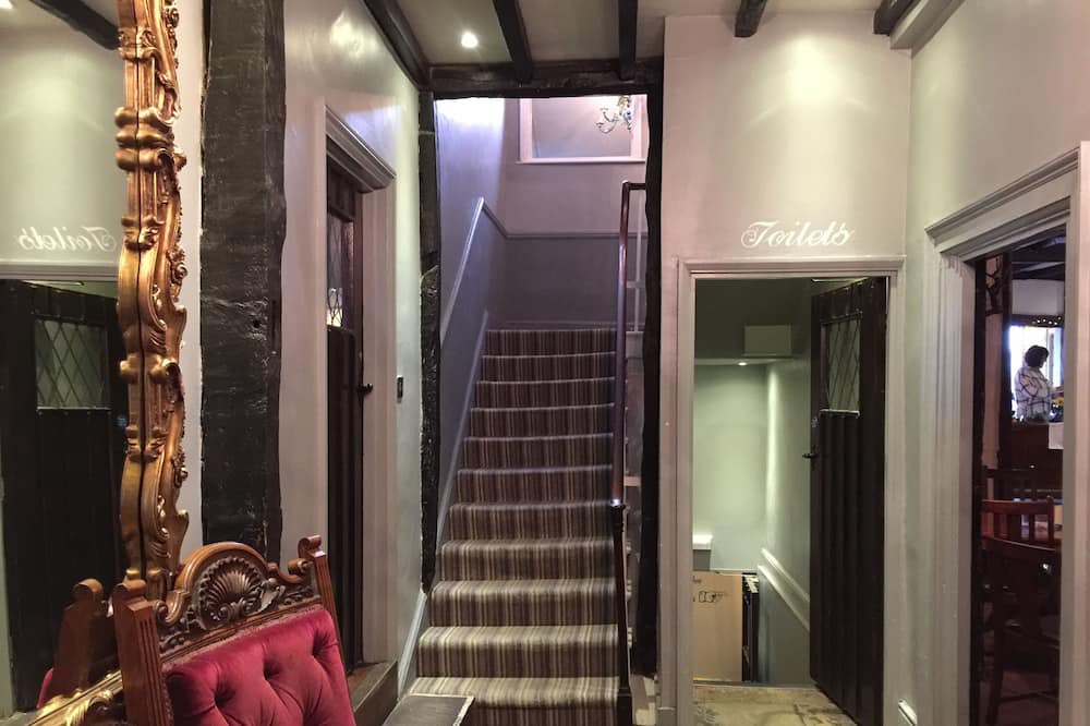 Photo of Others in Chiddingstone Hoath