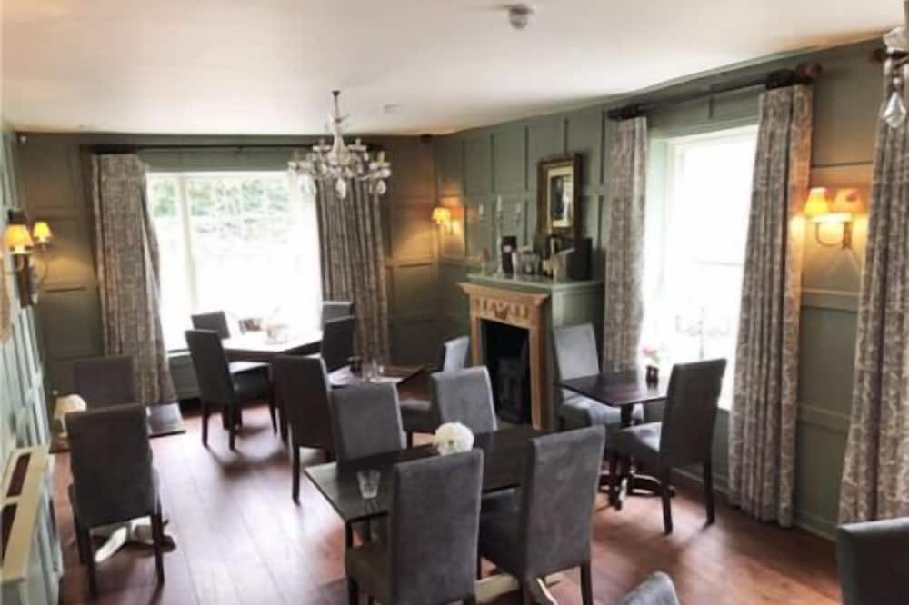 Photo of Others in Chiddingstone Hoath