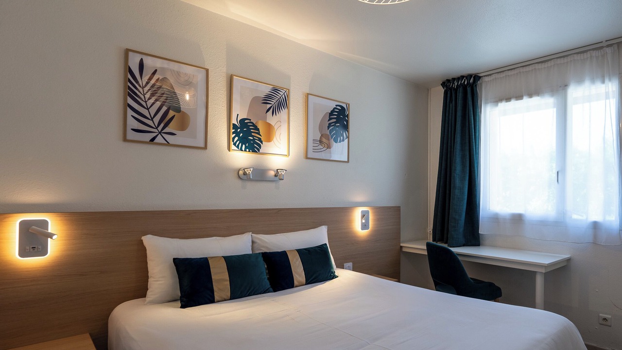 Photo of Bedroom in Poilly-lez-Gien