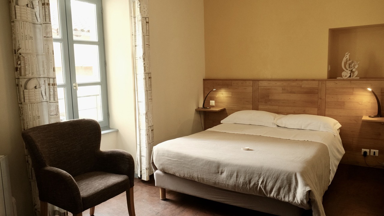 Photo of Bedroom in Figeac
