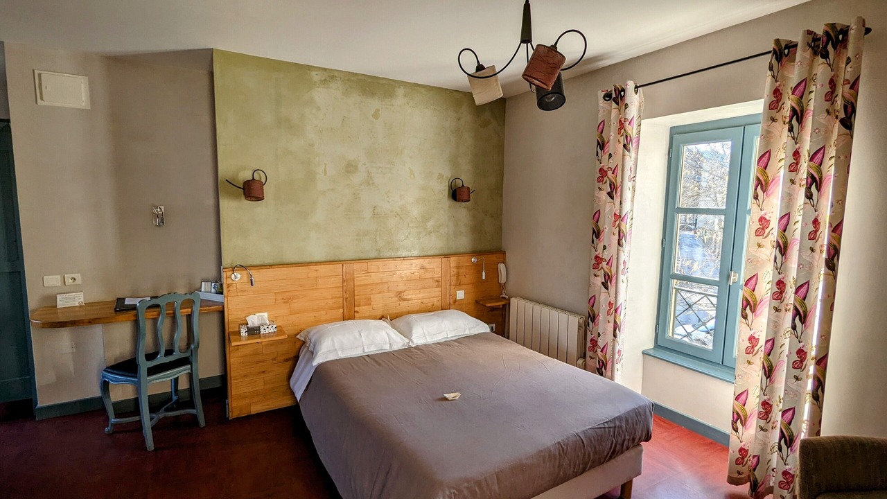 Photo of Bedroom in Figeac