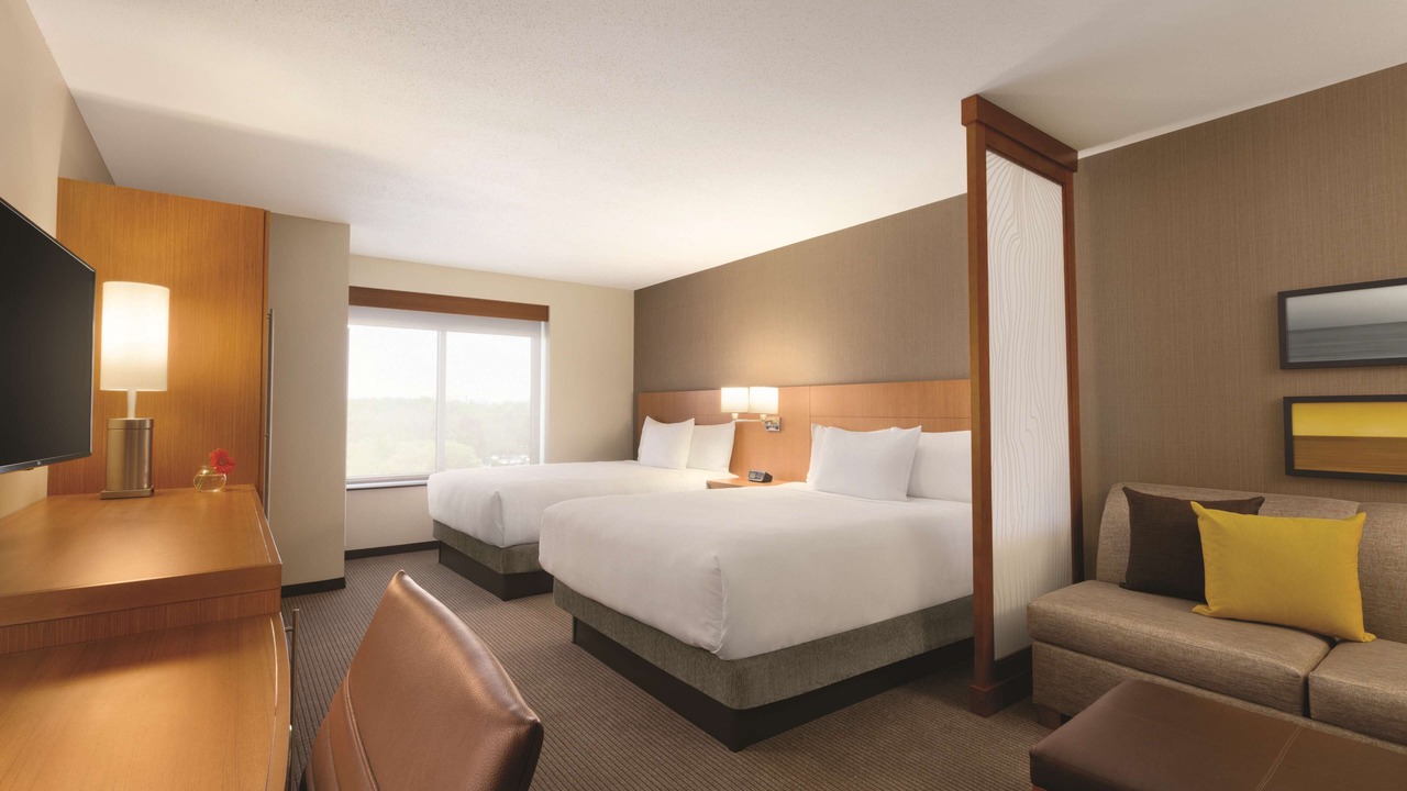 Photo of Bedroom in Downtown Niagara Falls