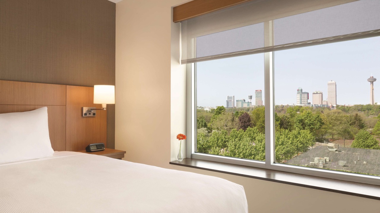 Photo of Bedroom in Downtown Niagara Falls
