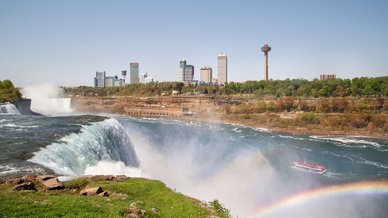 Photo of Others in Downtown Niagara Falls