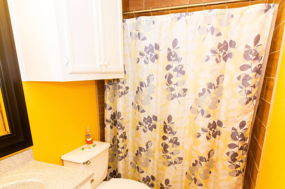 Photo of Bathroom in Brushy Creek