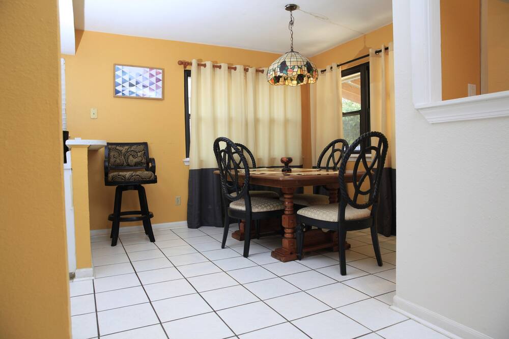 Photo of Kitchen in Brushy Creek