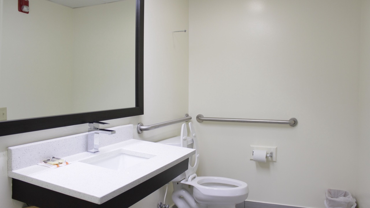 Photo of Bathroom in Mount Berry