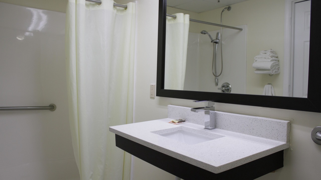 Photo of Bathroom in Mount Berry