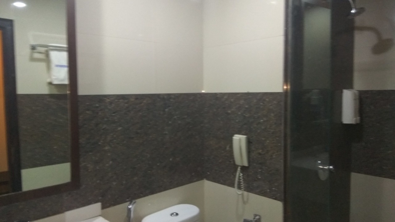 Photo of Bathroom in Panakkukang