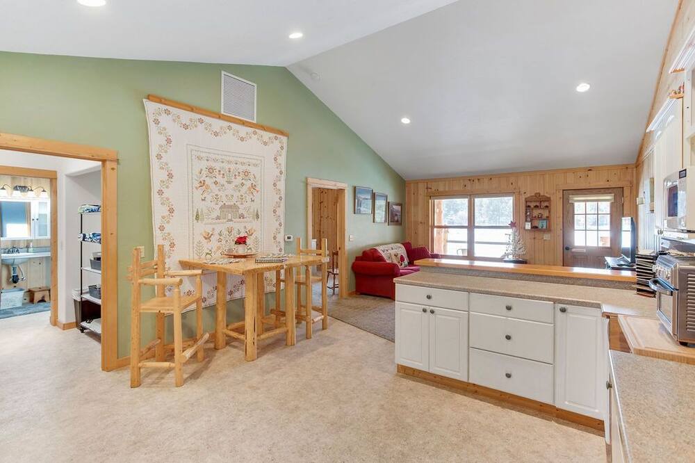 Photo of Others in Deschutes River Woods