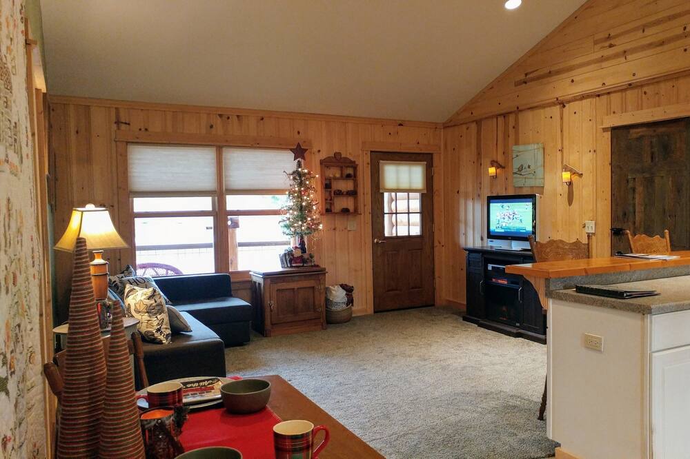 Photo of Others in Deschutes River Woods