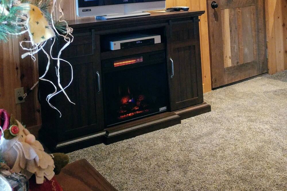 Photo of Livingroom in Deschutes River Woods
