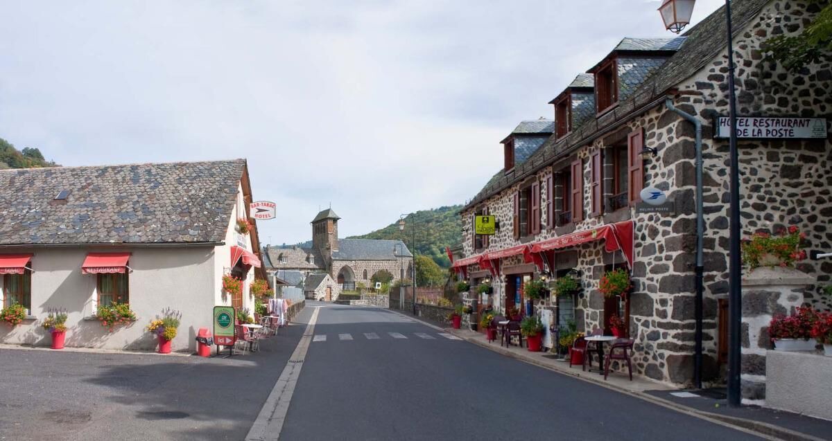 Photo of Outdoor in Saint-Martin-sous-Vigouroux